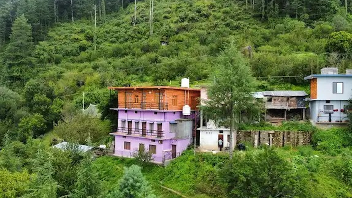 Kanasar Home Stay Traditional Himalayan Hillside Facade